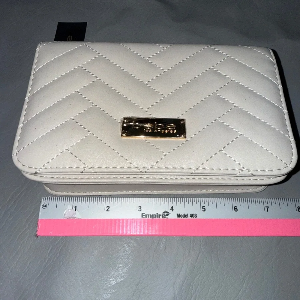 BEBE Bundle the‎ Sophia Crossbody Bag, Melendy Zip Wallet, Sunglasses